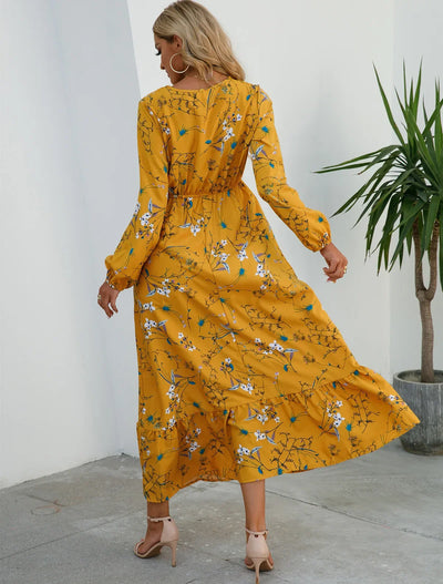 STIL™ - Figursydd blomstret kjole